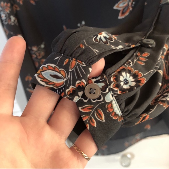 XXSP LOFT floral work blouse - Picture 6 of 6